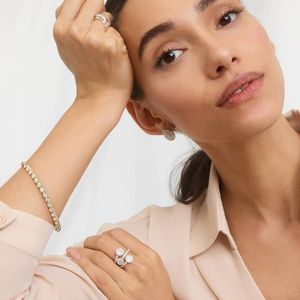 Illusion <b>Bangle</b> <b>Bracelet</b> With Lab-Grown Diamonds In White Gold - Product Image 2
