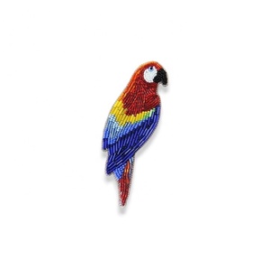 Écusson brodé sur fil d'or ivoire personnalisé avec motif de style dessin animé sur broches en cuivre, patchs directement du fournisseur - Product Image 2