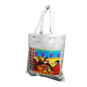 Bolsa de Compras Reutilizable de Lona de Algodón Ecológica y Duradera con Asa Integrada, Impresión Digital Multicolor, Cierre Superior, Ligera - Product Image 1