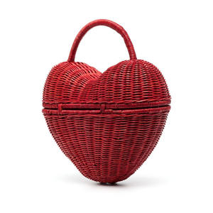 กระเป๋าหวายธรรมชาติทำด้วยมือรูปหัวใจสีแดงกระเป๋าของขวัญสุดหรูรับโลโก้ได้ตามต้องการทำจาก100% - Product Image 1
