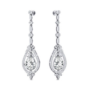 Boucles d'oreilles pendantes en or 14K 18K avec diamant de laboratoire taille poire 9*7mm 2 carats, certifiées IGI, solitaire de luxe avec 136 diamants d'accentuation - Product Image 2