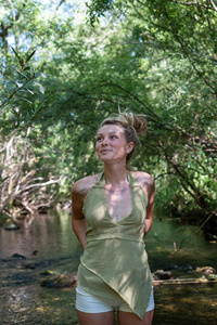 เสื้อครอปผูกคอผ้าฝ้ายดิบ เปิดหลัง สไตล์แฟรี่พิกซี่ โบโฮ เสื้อผ้าสำหรับงานเทศกาล ทำมือ สไตล์ชาติพันธุ์ ชุดฤดูร้อน - Product Image 3