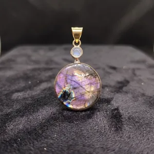 Pendentif en laiton avec labradorite violette, pendentif de bijoux en pierre précieuse à reflets violets - Product Image 4