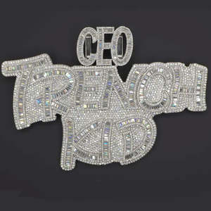 Joyería Hip Hop de Alta Calidad con Diamantes Moissanite VVS, Plata de Ley S925, Personalizada con Nombre en Dos Tonos y Cadena Personalizada - Product Image 1