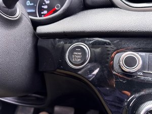 Clean White Used 2016 Sportage SUV Compact Crossover 5 Door Passenger Vehicle for Urban <b>Driving</b> - Product Image 4