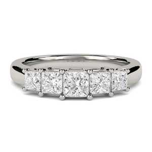 Bague à cinq pierres en moissanite taille princesse East West, en argent sterling 925, cadeau idéal pour anniversaires, fêtes et amis - Product Image 1