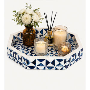 Bandeja de Servir de Cerámica Azul y Blanca con Diseño Geométrico Moderno, Forma Irregular, Pintada a Mano, para Fiestas - Product Image 2