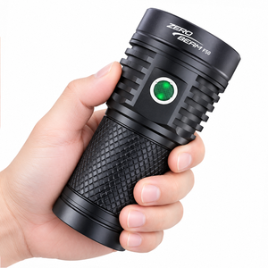 Lanterne rechargeable longue portée ZeroBeam F50, 17000 lumens, 6 LED, IPX8, verre trempé, lampe de travail - Product Image 1