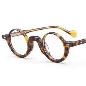 Elegant Handmade Eco-Friendly <b>Round</b> Buffalo Horn Modern <b>Sunglasses</b> Frame for Discerning Customers Valuing Organic Beauty Long - Product Image 1