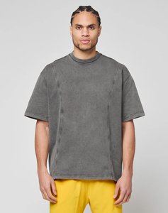 เสื้อยืดโอเวอร์ไซส์สีเทาฟอก ผู้ชาย ผ้าฝ้าย 100% คอกลม ไหล่ตก ทรงหลวม สไตล์วินเทจ สตรีทแวร์ลำลอง โลโก้ด้านหน้า - Product Image 1
