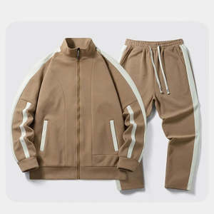 Conjuntos deportivos de dos piezas diseñados para entrenamiento, viajes y uso casual. - Product Image 1