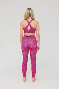 Ensemble de yoga personnalisé pour femmes, soutien-gorge de sport et leggings, vêtements de sport, ensemble de vêtements de sport pour la salle de sport - Product Image 5