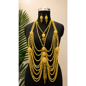Parure de bijoux exquise pour femme, style bohème, en cuivre plaqué or, pour mariage, fiançailles et fête, comprenant collier et boucles d'oreilles à pampilles en filigrane doré - Product Image 6