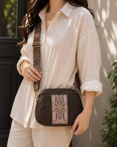 Bolso Bandolera de Lujo Personalizado, Estilo Jaipur, Geométrico, Bordado, Tejido de Rafia, con Correa Ancha Tipo Guitarra, para Mujer - Product Image 1