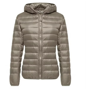 Veste matelassée personnalisée de haute qualité pour hommes, adultes et enfants, avec design et logo sur mesure. - Product Image 1