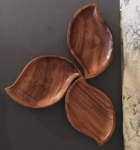 Wooden Leaf Shape Serving Bowl For Salad Mixing Fruit Serving Durable Eco Friendly Kitchen Dining table Decor Accessories - Product Image 3