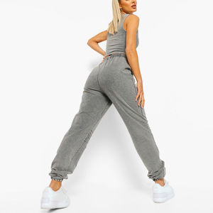 Joggers pour femmes entièrement personnalisables, effet délavé, 100% coton biologique, pantalons de survêtement en molleton français avec strass, personnalisation de la marque - Product Image 2