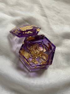 Handmade Epoxy <b>Resin</b> Jewelry Box With Gold Leaf Inlay Hexagonal Shape Decorative Trinket Box Home Decoration Gift <b>Resin</b> <b>Crafts</b> - Product Image 2