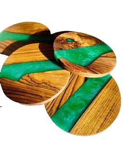 Ensemble de dessous-de-verre en résine époxy artisanale Noor Royale avec design personnalisé pour la décoration de la maison de luxe, de la table de bureau et les cadeaux du Ramadan - Product Image 3