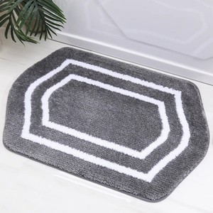 Alfombra de Baño Moderna de Algodón con Diseño Geométrico, Forma Rectangular, Borde Gris y Blanco, Base Antideslizante de Goma, Felpa Mediana, Patrón Festoneado - Product Image 5