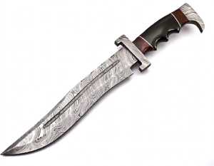 Cuchillo artístico de acero de Damasco hecho a mano y personalizado – Herramienta coleccionable de hoja fija con mango de cuerno - Product Image 1