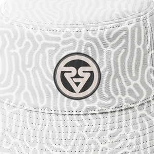 หมวกบักเก็ตพิมพ์ลายปะการังสีขาวแบบนามธรรมพร้อมโลโก้สั่งทำ - หมวกกันแดดโพลีเอสเตอร์คุณภาพพรีเมียมแบบสองด้าน - สไตล์มินิมอลสตรีทแวร์ - Product Image 4