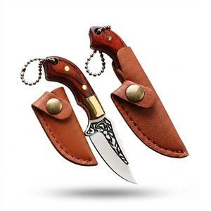 Cuchillo de Caza Mini Hecho a Mano con Hoja Grabada, Diseño de Mango de Madera, Funda de Cuero, Cuchillos Plegables de Supervivencia Utilitarios - Product Image 1