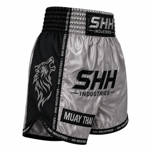Pantalones Cortos de Muay Thai Personalizados SHH OEM para Hombre, Color Plateado y Negro, Satinados, para Kickboxing y Boxeo, con Logotipo Personalizado, Fabricante Deportivo - Product Image 3
