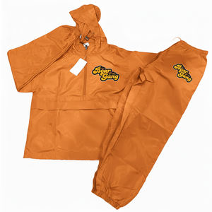 Conjunto Deportivo de Nylon Ligero Teñido Liso para Deportes Activos, Conjunto Deportivo Profesional de Nylon 100% Ligero Teñido Liso - Product Image 1