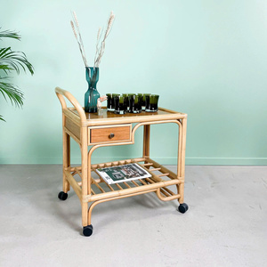 Carrito de servicio de dos niveles tejido con ratán natural, carrito de bebidas para hotel con cajones. - Product Image 1