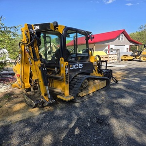 Chargeuse compacte JCB 1CXT durable avec moteur 50HP 60KW et pompe hydraulique pour les opérations agricoles et de construction intensives - Product Image 5
