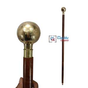 Bastón con diseño de mapa mundial náutico, mango de latón, eje de madera, acabado pulido, diseño tallado marrón para hombres y mujeres - Product Image 3