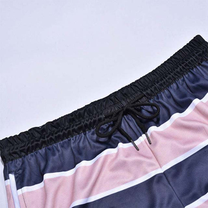 Conjunto de 2 Piezas de Verano para Hombre, Estilo Casual Urbano, Pantalones Cortos con Cintura Elástica y Camiseta de Alta Calidad en Poliéster y Algodón - Product Image 6