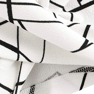 T-shirt court à imprimé graphique pour femme, tissu léger, streetwear d'été, exportateur de vêtements personnalisés avec prix de gros OEM - Product Image 6