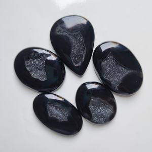 Cabochons ovales en onyx noir naturel, drusy, polis, pierres précieuses en vrac pour la fabrication de bijoux, lot en gros, fournisseur du Rajasthan, Inde - Product Image 3