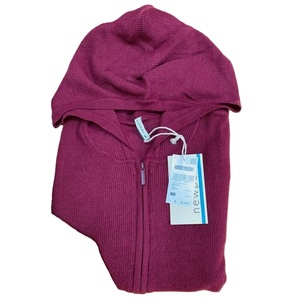 Sweat-shirt à capuche zippé pour femme, 52% rayonne, 28% polyester, avec poche kangourou, couleur unie, style décontracté, fabriqué au Bangladesh. - Product Image 3