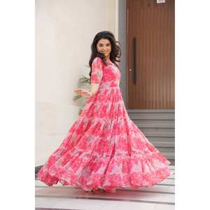 Belle robe de soirée à imprimé floral pour les fêtes Améliorez votre look avec cette robe élégante - Product Image 4