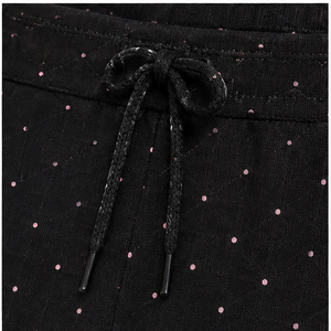 กางเกงขาสั้นลำลองผู้หญิงลายจุดสีดำแบบสลิม-รีแลกซ์ รุ่น WPSHORT-0023 ผ้าคอตตอนอินเตอร์ล็อคยืดได้ มีเชือกผูกเอว - Product Image 5