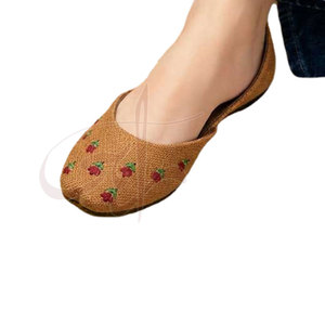 Chaussures Khussa pour femmes de haute qualité, marque privée, semelle extérieure en cuir antidérapante, dessus en jute, design tendance, en stock - Product Image 3