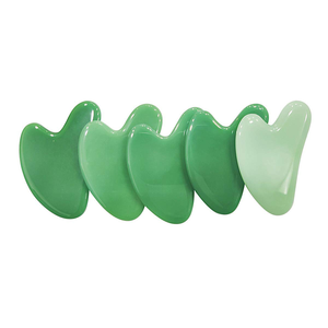 Grande Pierre de Massage Faciale en Jade Naturel en Forme de Cœur Gua Sha, Outil de Sculpture du Visage, Anti-Poches, Soin de la Peau, Beauté et Bien-être - Product Image 2