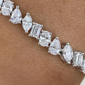 Pulsera de Diamantes de 6.5 Ct, Cultivados en Laboratorio, Forma Multifacética, E F VVS2, Oro Blanco de 14k - Product Image 3