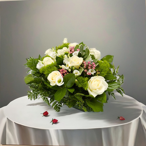 Bandeja Rectangular para Flores con Agarre, 1 Pieza de Espuma (6 Pernos), Color Verde - Diseño Perfecto para San Valentín, Graduación, Navidad - Product Image 1