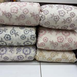 Fournisseur en gros de tissus en soie brodés de perles, fabricant de tissus en soie brodés de perles en Inde, tissu en soie brodé avec des perles - Product Image 1