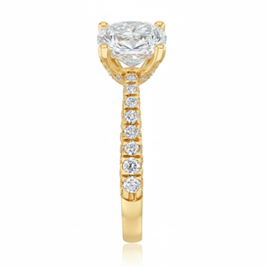 Bague de fiançailles et de mariage classique pour femme en or jaune 18 carats avec diamants de laboratoire taille coussin 2,50 carats, clarté VS1, couleur E, certifiée IGI - Product Image 3