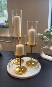 Ensemble de bougeoirs contemporains en métal doré avec cylindre en verre, support décoratif pour intérieur moderne - Product Image 4