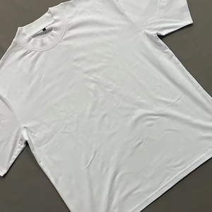 T-shirt blanc pour homme Life Is Good, coupe classique, jersey de coton, col rond, imprimé avec inscription sur le devant - Product Image 3