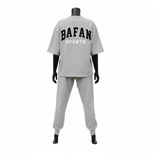 ชุดเสื้อยืดและกางเกงผ้าคอตตอนโพลีเอสเตอร์ลายวาฟเฟิล พรีเมียม 280 GSM สีเทา ดำ ขาว ปักโลโก้ สำหรับผู้หญิง - Product Image 2