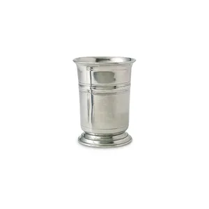 Vase à fleurs décoratif en acier inoxydable contemporain et écologique pour la décoration professionnelle - Product Image 1