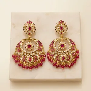 Pendientes de Araña de Latón con Baño de Rodio Jadau Kundan de Diseñador, Joyería de Declaración para Mujer con Zirconia y Perlas de Imitación, Venta al por Mayor - Product Image 1