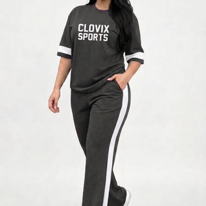 Conjunto Deportivo de 2 Piezas para Mujer con Logotipo Personalizado, Camiseta Holgada y Pantalones Anchos, Ropa Casual de Calle, Transpirable, Ideal para el Verano - Product Image 1